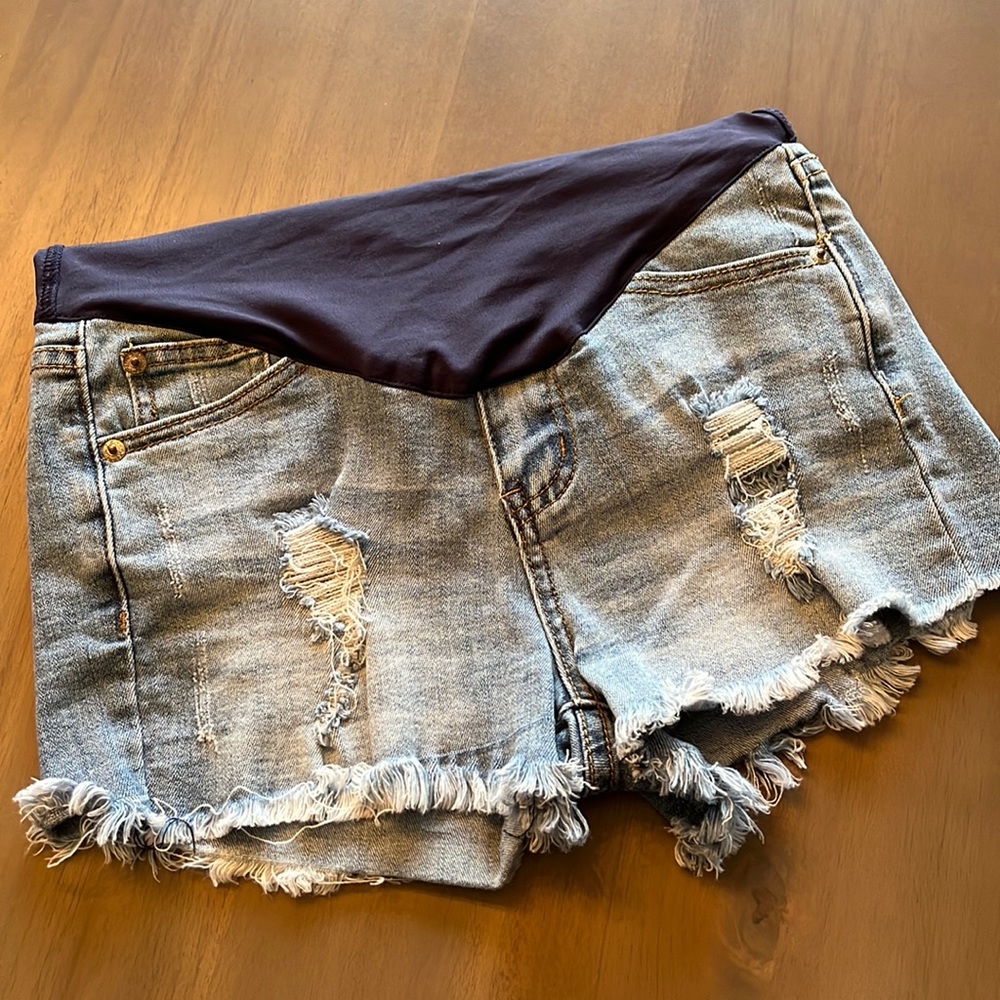 Maternity denim shorts